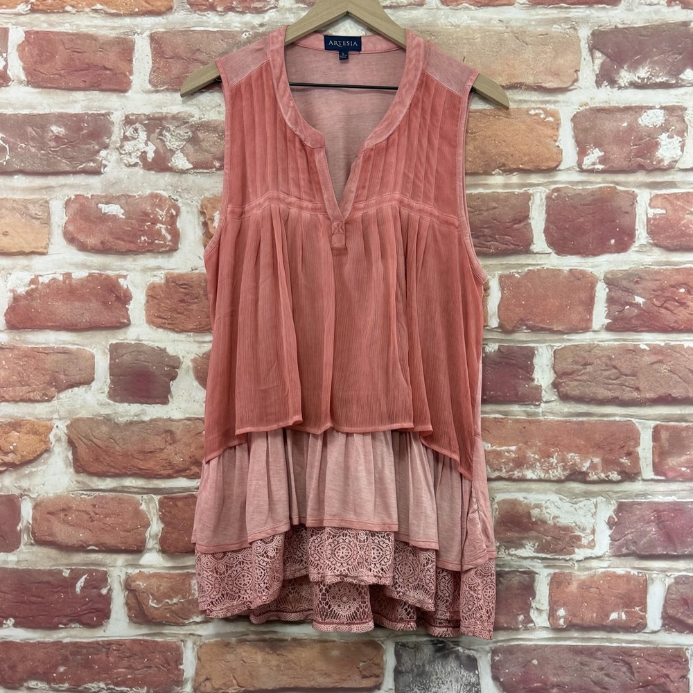 Artesia Tunic Top Women's Large Pink Boho Chic Distressed Tiered Lace Hem Shirt